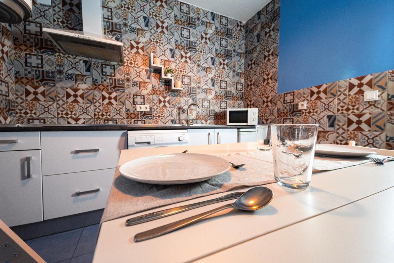 Apartamento Centrico Alojamiento En By Bebalmy
